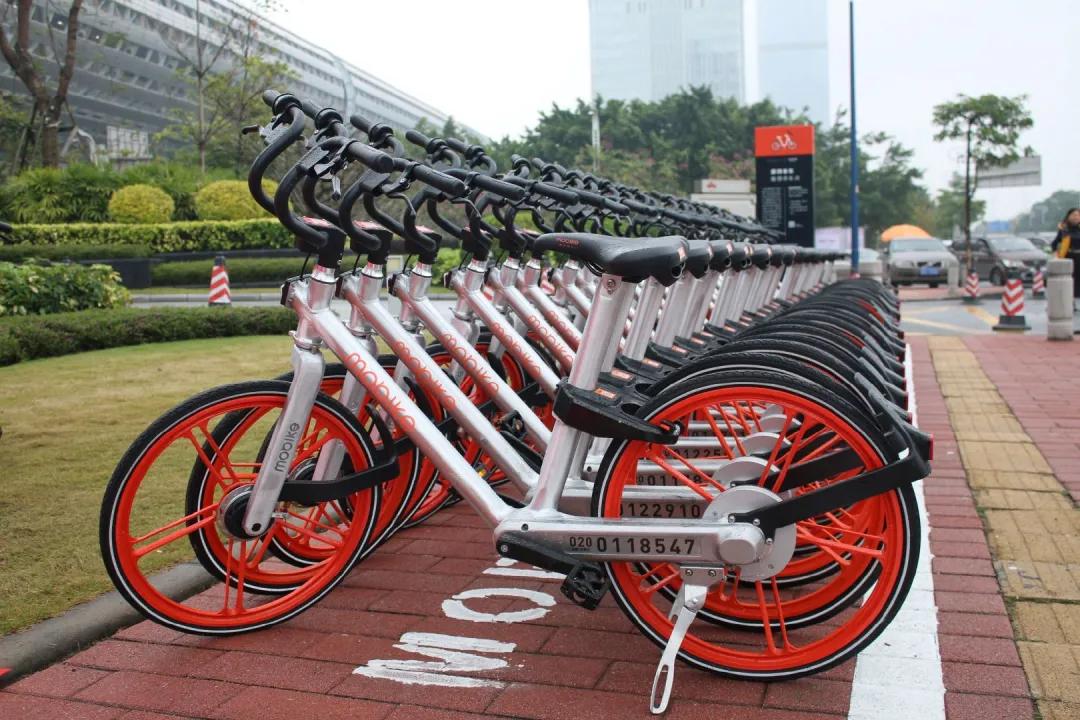 再見，胡阿姨！再見，共享單車