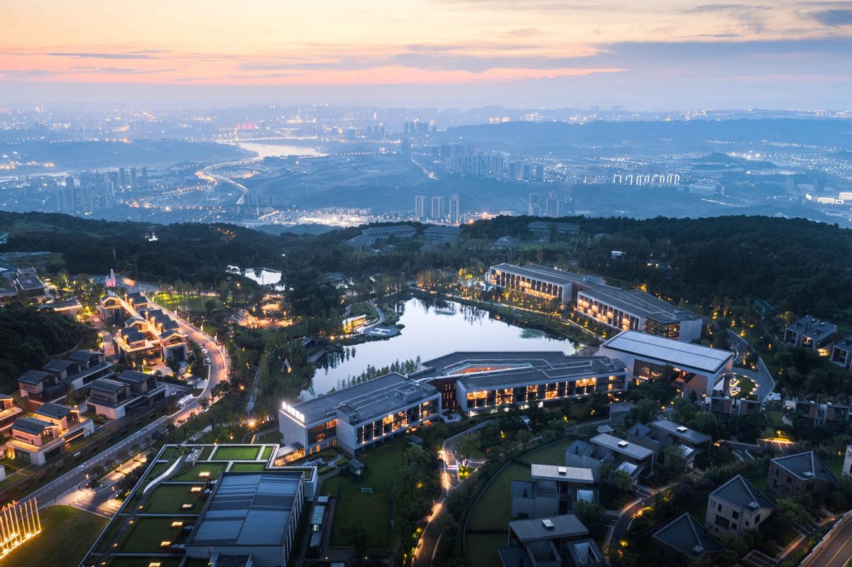 中冶-莱克顿战略合作签约仪式暨重庆莱克顿品牌发布会隆重举行