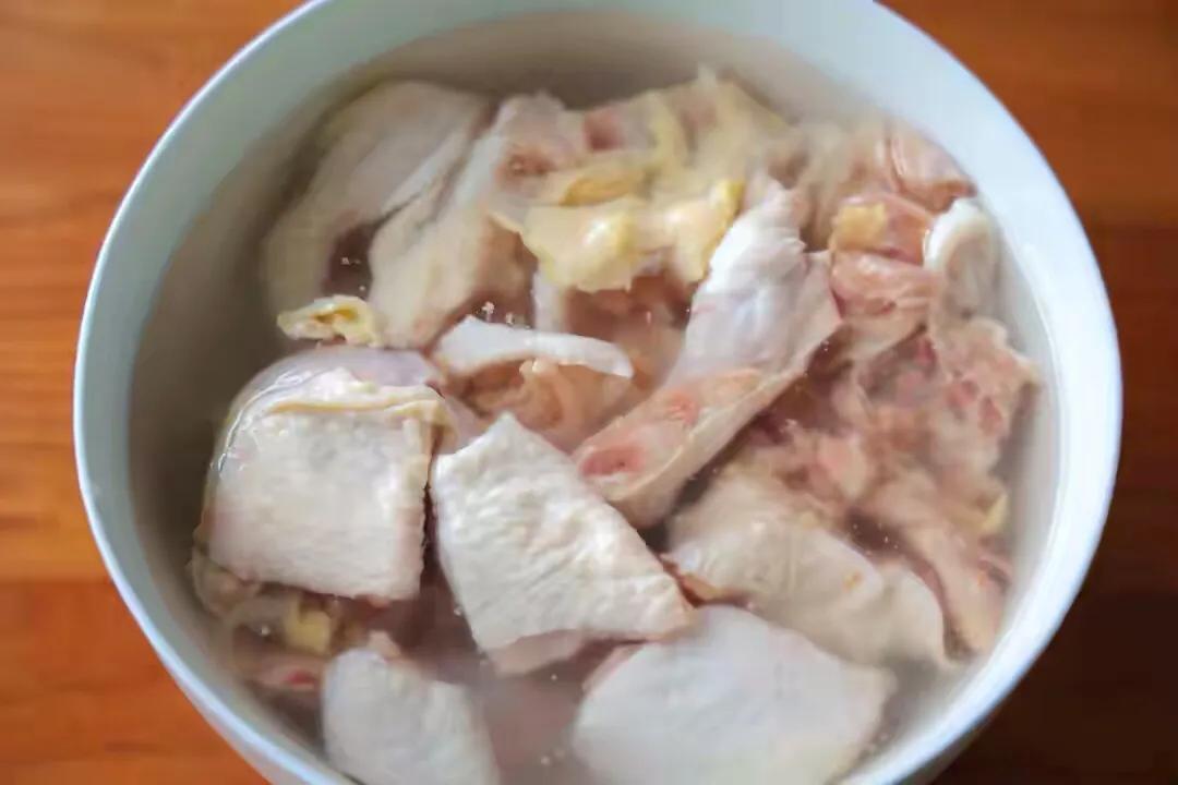 秋天贴膘季，这样的肉可以多吃，简单烧一锅，下酒下饭，健康度秋