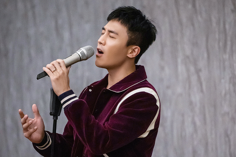 " chase after light elder brother " , dancing of Dou Xiaodu honest is poor, I want to nod an assist to him