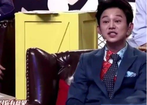 他是何炅圈内唯一的“仇人”，节目全程黑脸，