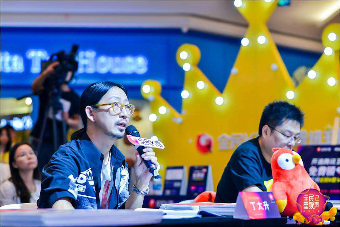 骂哭萨顶顶，让高进当场发飙，这位说话口无遮