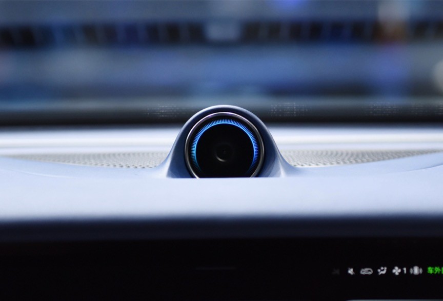 性能级智能电动SUV岚图FREE，能在中大型高端SUV市场分一席之地吗