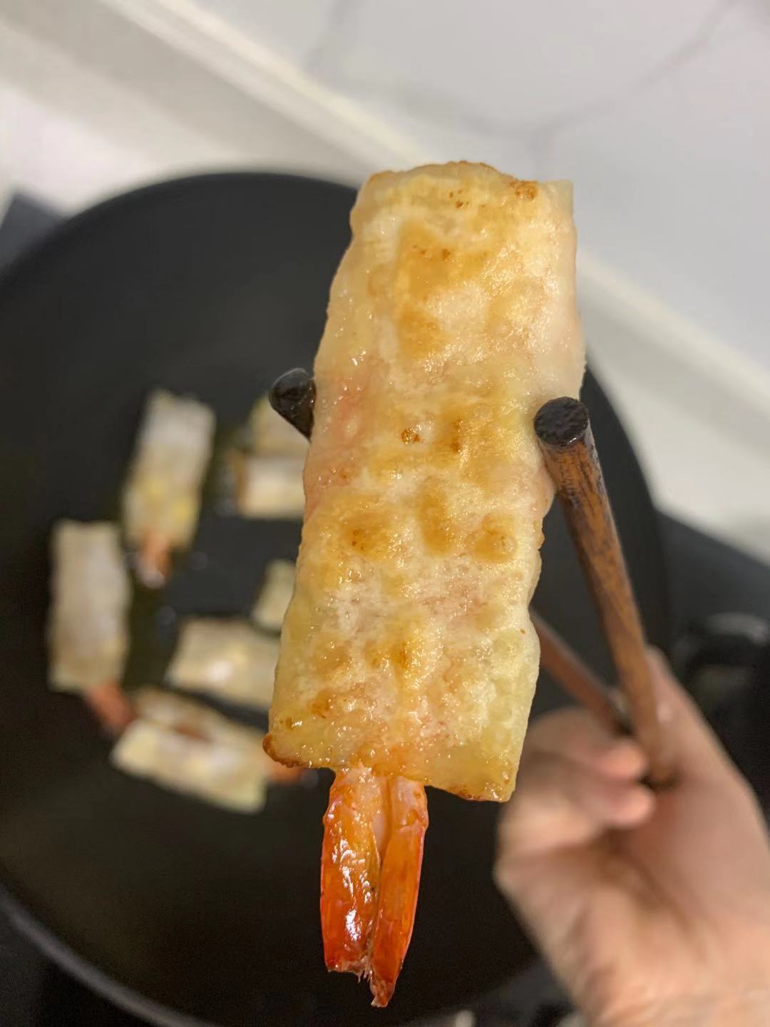 雲吞皮的新做法，捏一捏煎一煎，酥脆鮮香好吃不膩，咬一口滿嘴香