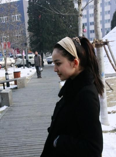 古力娜扎5年前北电艺考照大曝光，网友：脸上的