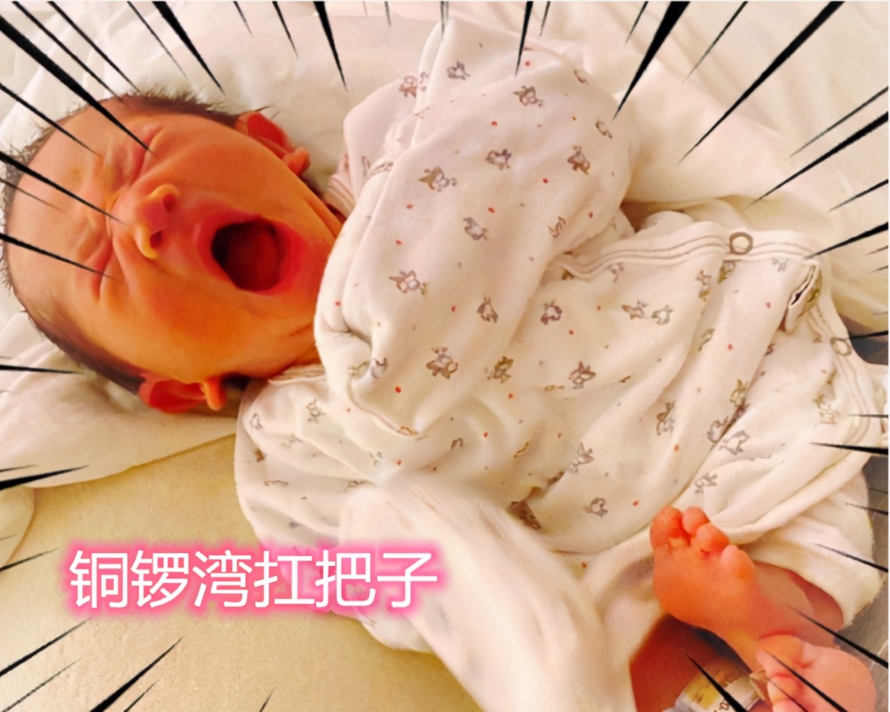 陳小春應采兒二胎兒子正面照首度曝光，五官跟媽媽一模一樣很帥氣