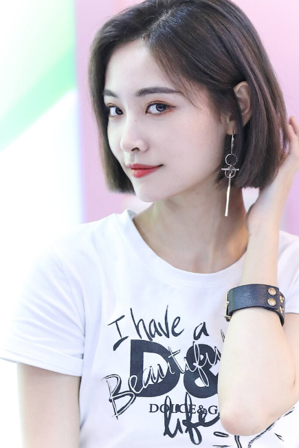 许佳琪神奇的交际圈，妈妈木、脸红的思春期，