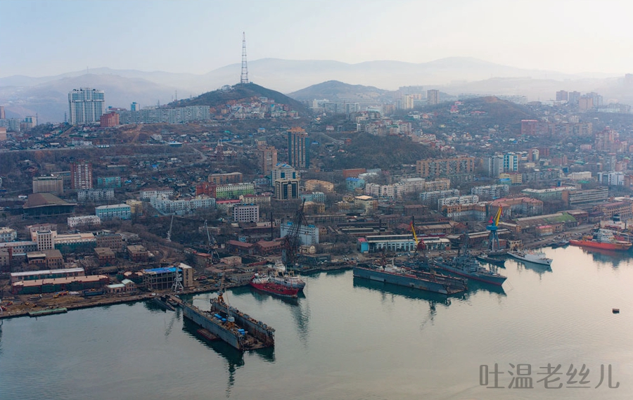 鸟瞰海参崴，远东“风水宝地”，可惜清朝弄丢了