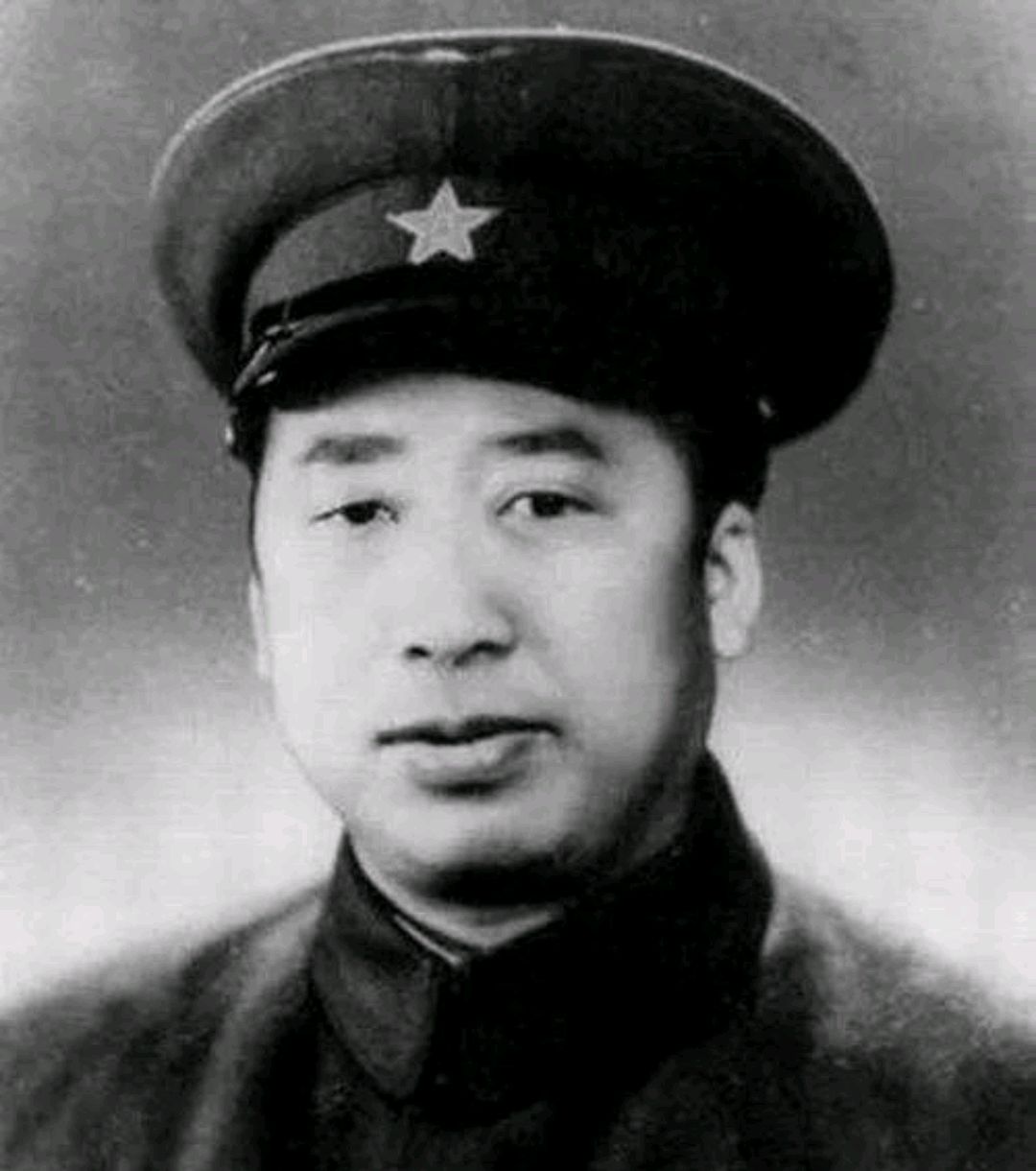 1955年，这五人主动放弃大将军衔，但后来的成就