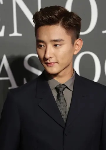 11位“古裝奇丑”的男星，別人穿古裝是耍帥，他們是“災(zāi)難現(xiàn)場”