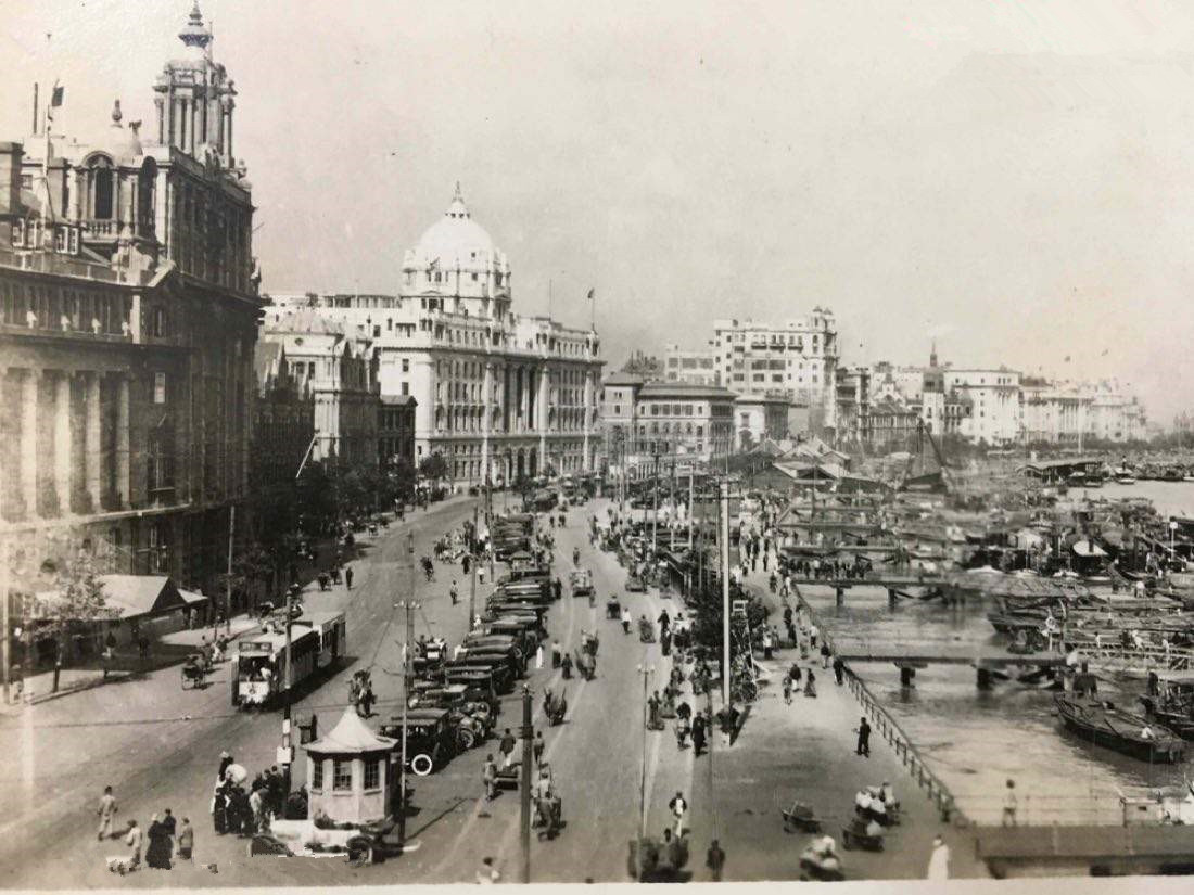 《沙家浜》胡传魁原型：于1950年在上海被捕，因