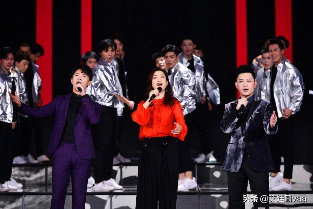 Legend of the Phoenix challenges to climb the Great Wall, lead singer ...