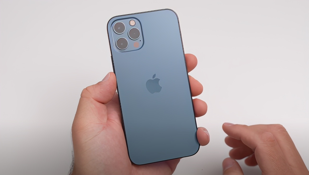 iPhone12Pro与iPhone11Pro对比：不要等iPhone13