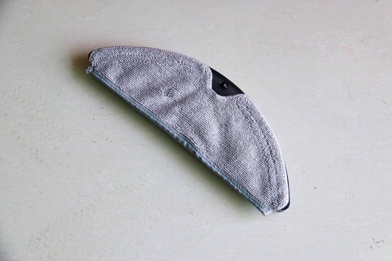 这个假期有规划：自动集尘更方便，由利V980 PLUS体验