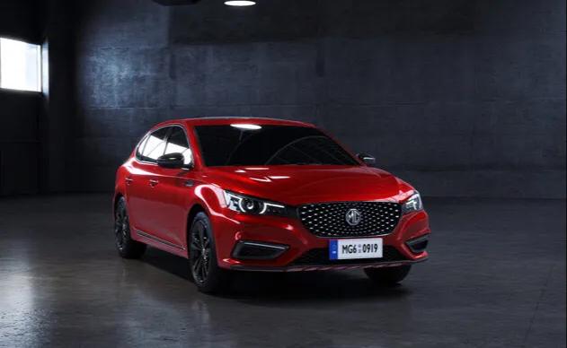 利物浦总冠军，30年的等待终于成功。冠军尽管会