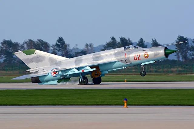 ˢ����Ȧ�Ĵ�����������װ����10B���й�����Ρ����ֵ�һ�ѡ�