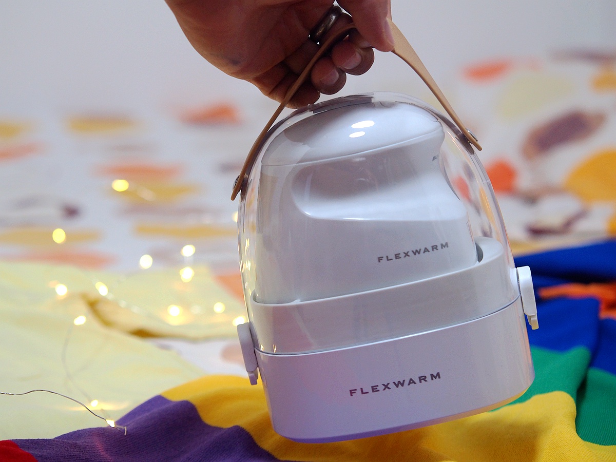 传统熨烫机变身小巧时尚玩物飞乐思纳米蒸汽小熨斗