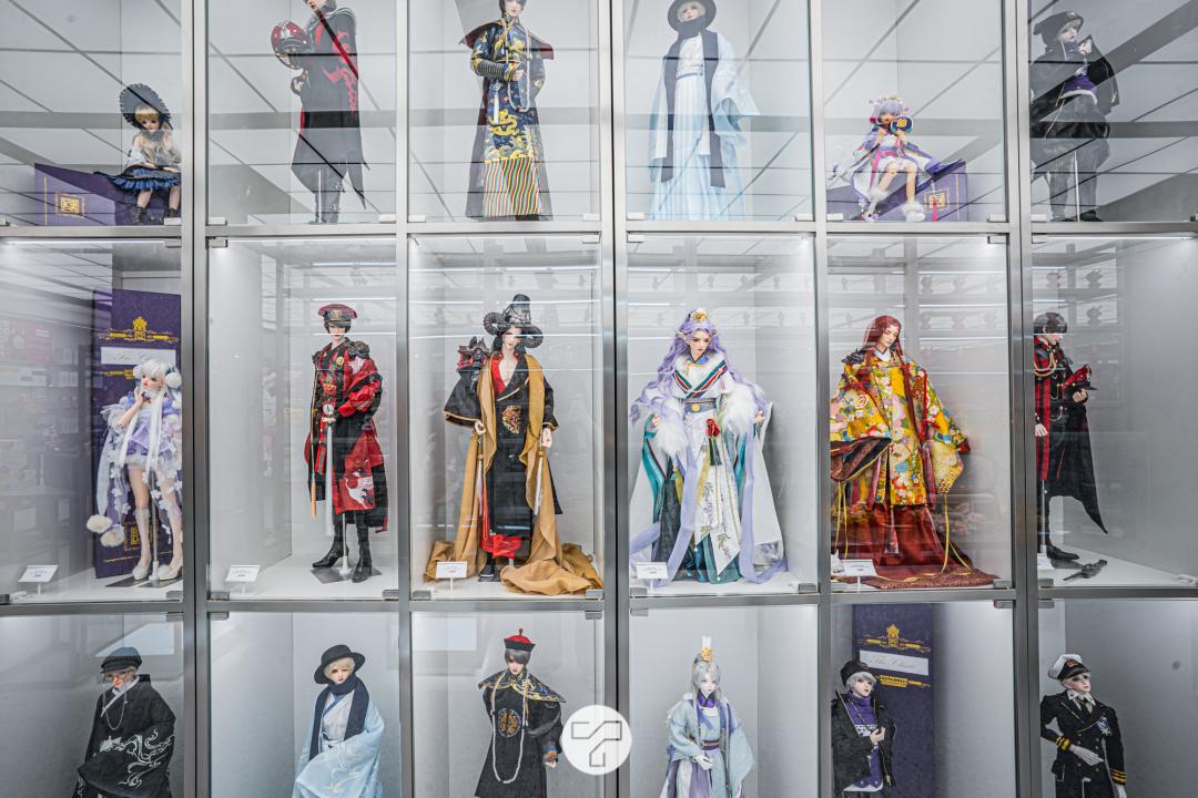 終於等來了！X11魔都首家旗艦店空降淮海路 - 頭條匯