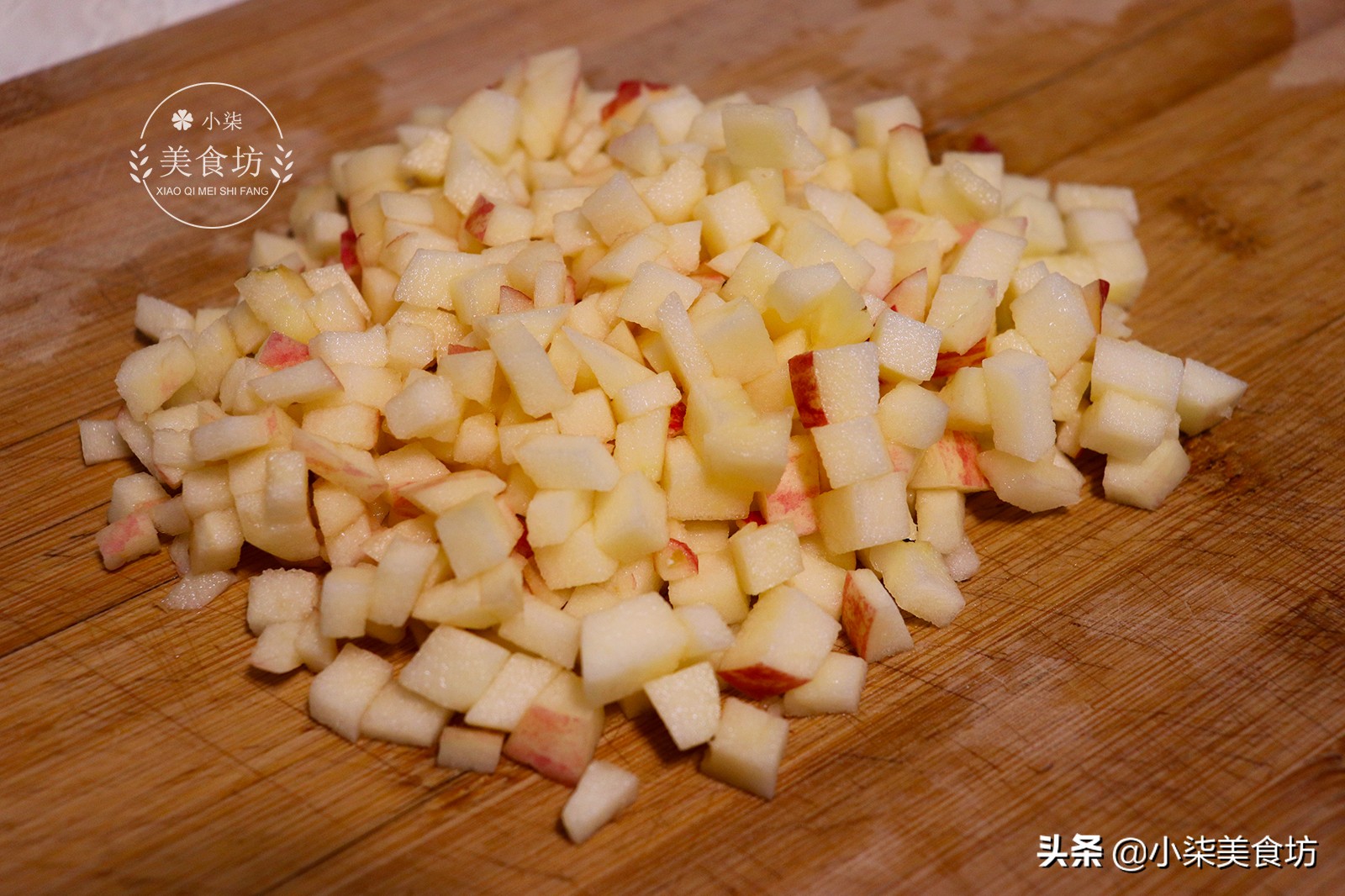 图片[4]-中秋节 6个猕猴桃 一个苹果 自制水果月饼 我家欢乐团圆夜-起舞食谱网