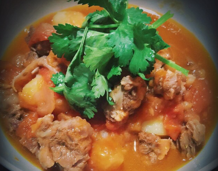 有种“暴风式”成长叫森碟，一不留神身高就很惊人，妈妈饮食有功