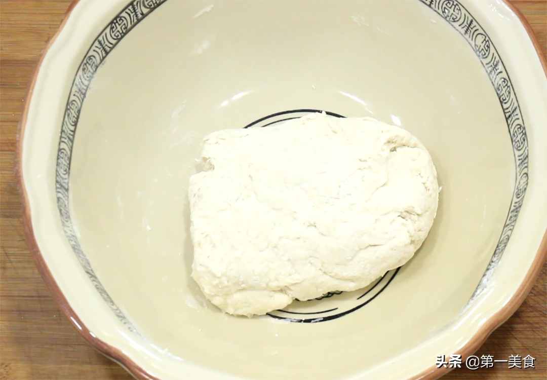 图片[2]-家庭版上海生煎包 厨师长教你如何制作 外焦里嫩 一锅不够吃-起舞食谱网