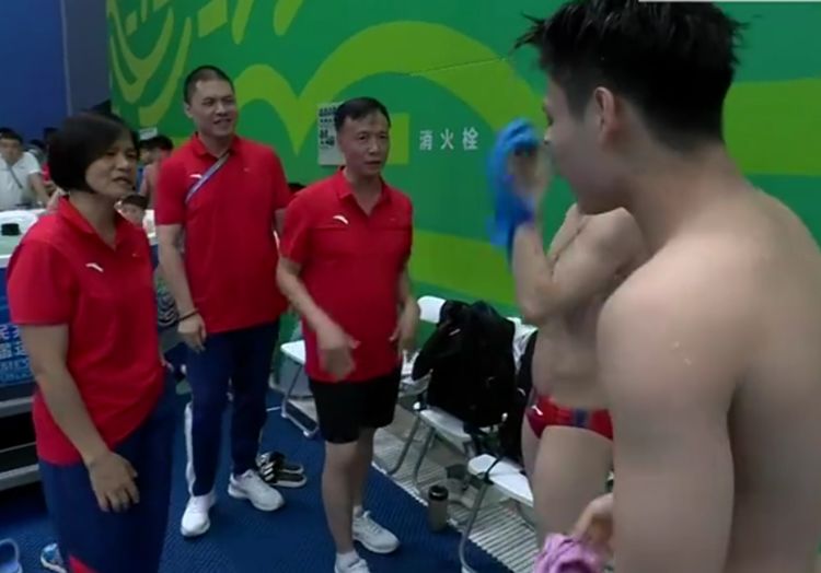 第二金！广东包揽全运跳水男女团冠军，恭喜全红婵谢思埸陈艾森