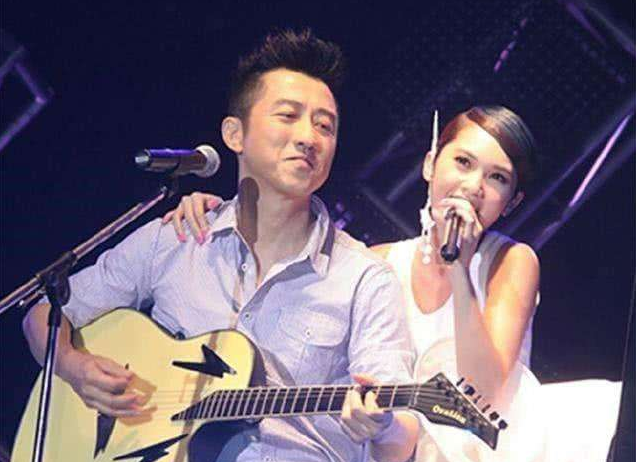 有种“整骨式长大”叫庾澄庆伊能静的儿子，近