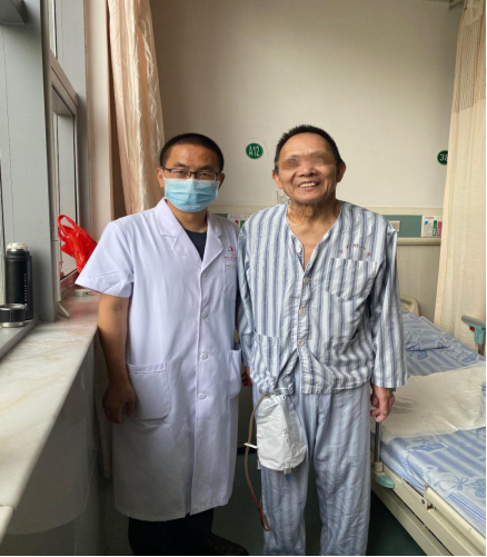 反復血尿警惕腎癌來襲 我院多學科合作成功救治晚期腎癌病人