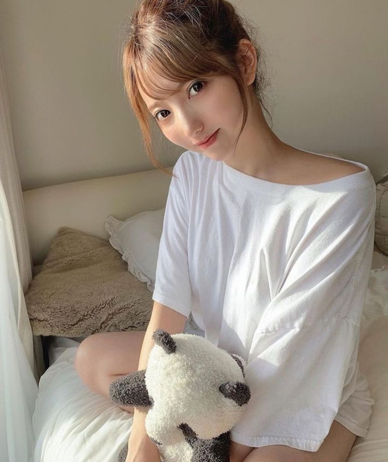 The most beautiful takeaway girl in Japan, what is the experience of a