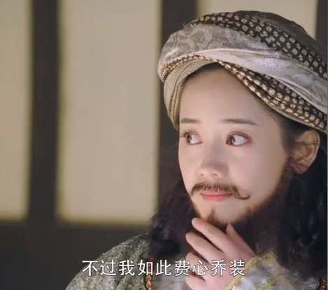 不是“粘個胡子”就是男的了，這幾位的女扮男裝才叫誠意滿滿