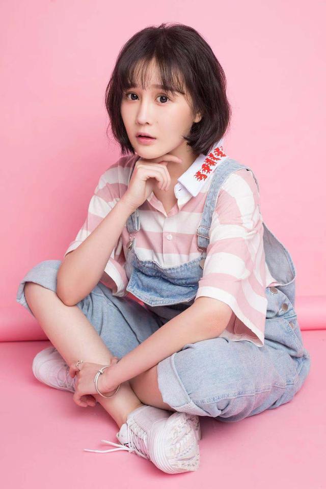 “Daughter of Zhao Benshan” Zhao Jiaxuan’s road to internet celebrity