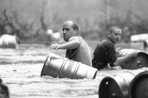 1470000升啤酒傾瀉而出，引發(fā)“海嘯”，8人淹死啤酒海