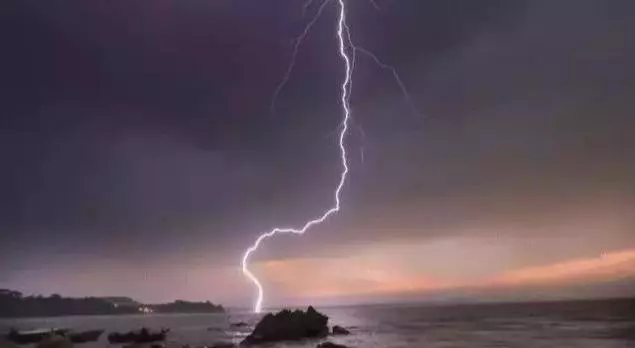 山海经中可能记载着一场高科技大战，神兽很可