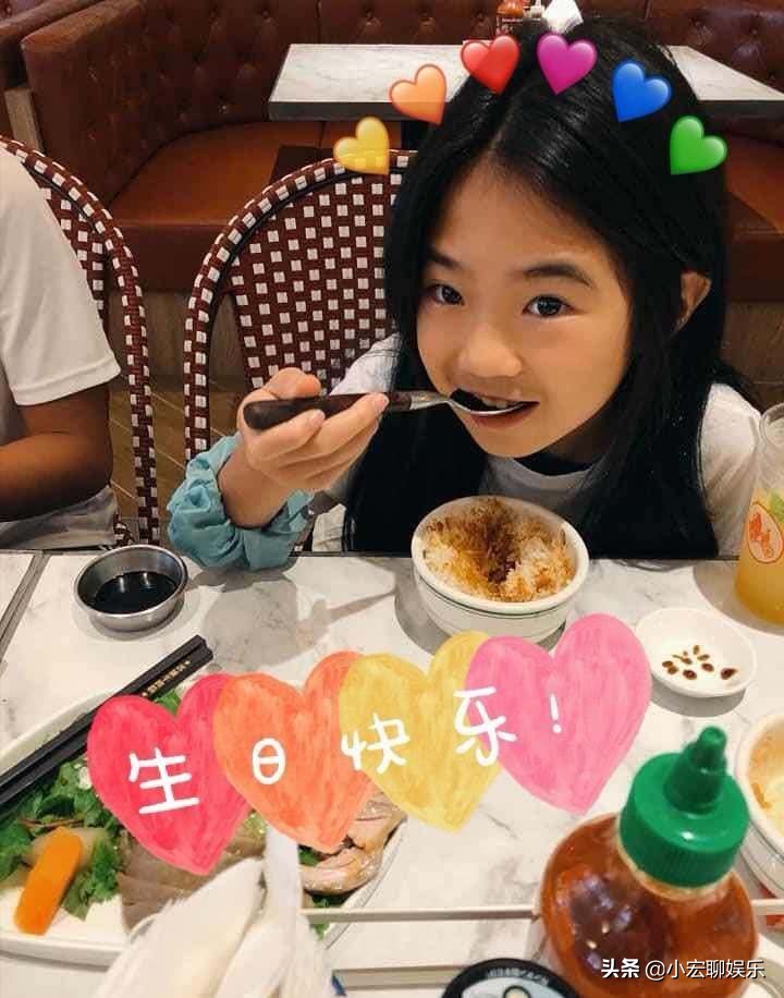 曹格女儿十岁生日吴速玲晒照庆祝，肉嘟嘟的Grace变成美少女