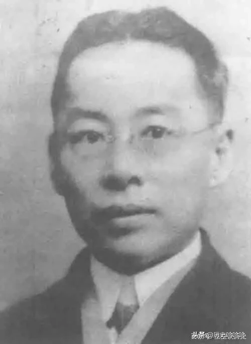 他是孙中山的结拜兄弟,一生追随孙中山,革命成功后却急流勇退
