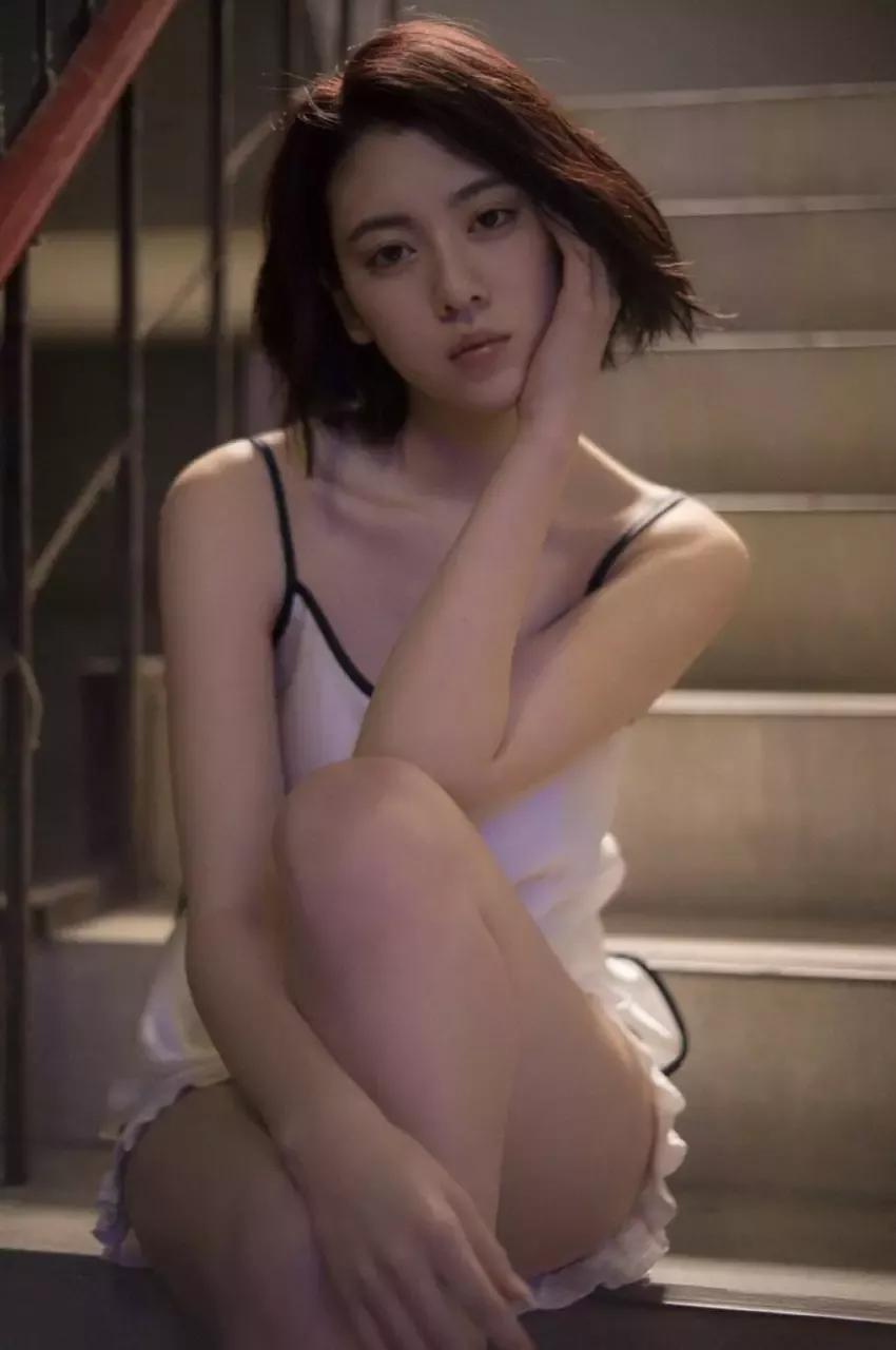 美图欣赏 三吉彩花 闲娱咖 Mdeditor