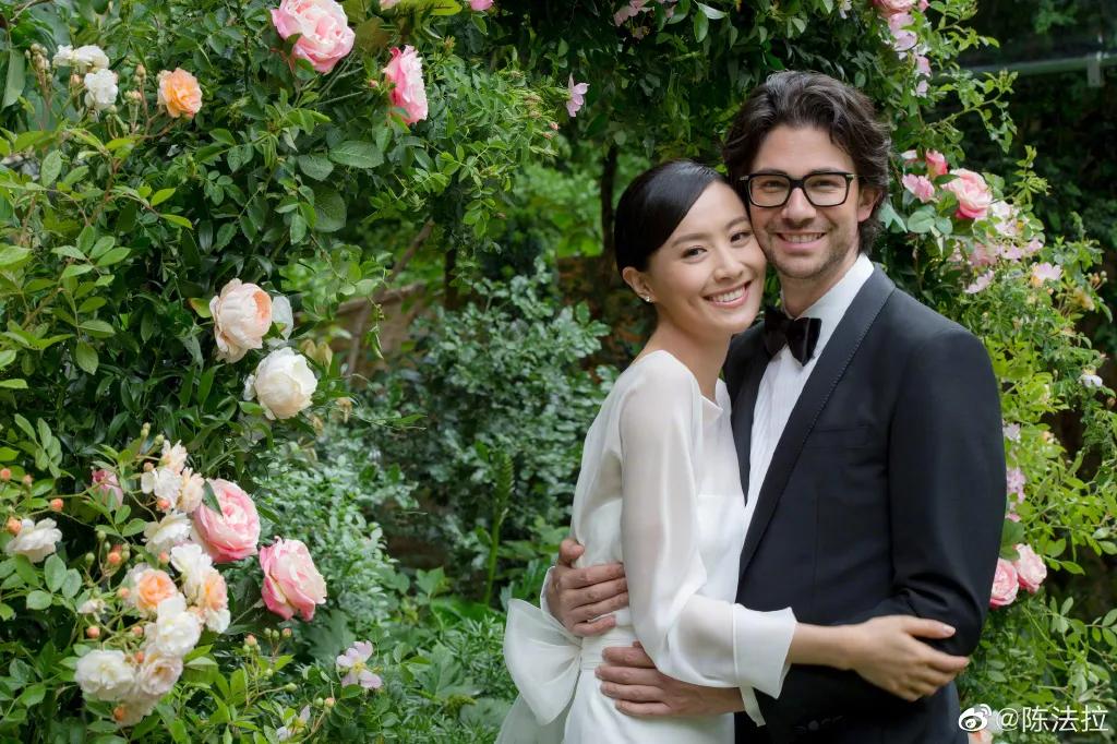 38岁陈法拉官宣产女：怒甩豪门，高调二婚，她经