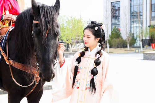 盛世国风，礼乐华夏！华中小镇首届国风文化节盛大启幕