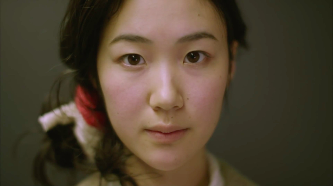 The pie face is still single eyelid, why do the Japanese always let her