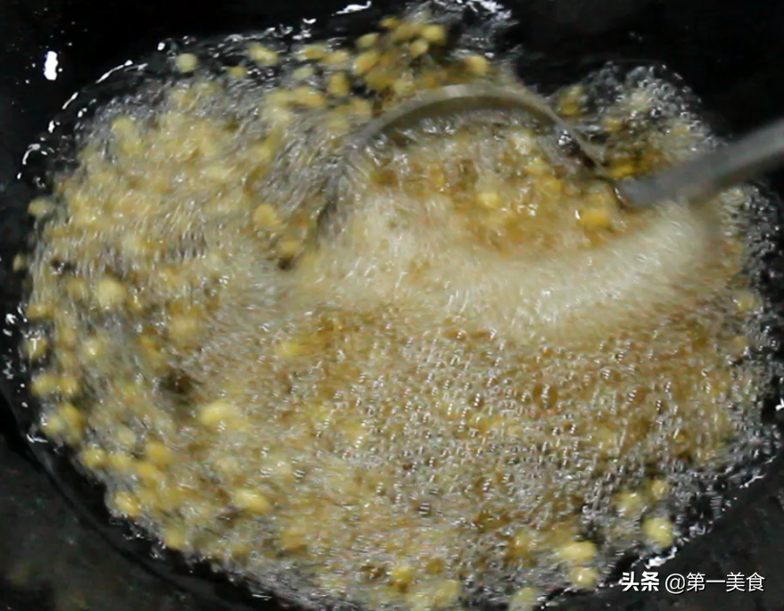 图片[2]-椒盐黄豆做法！焦脆够味好吃上瘾这零食吃一天都不腻-起舞食谱网