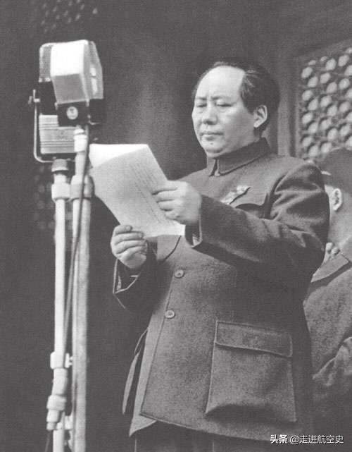 1972，毛主席手写白居易名诗作，与林彪40余年交往写下句号