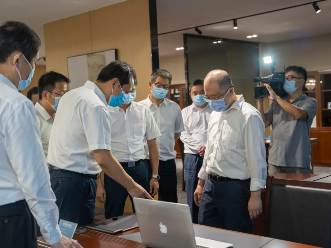 中山市市長肖展欣一行到訪華盛家具集團
