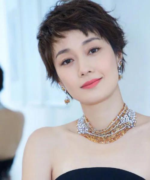 马伊琍美照。