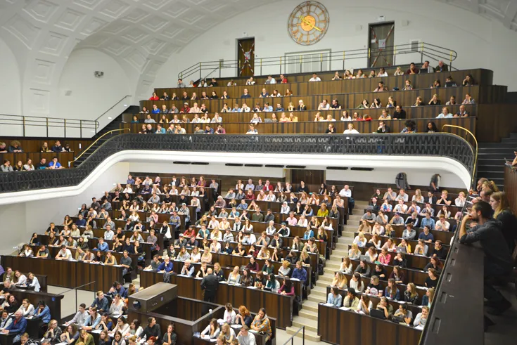 emlyon欧洲三学位GE项目，欧洲三个国家校区该怎么选？