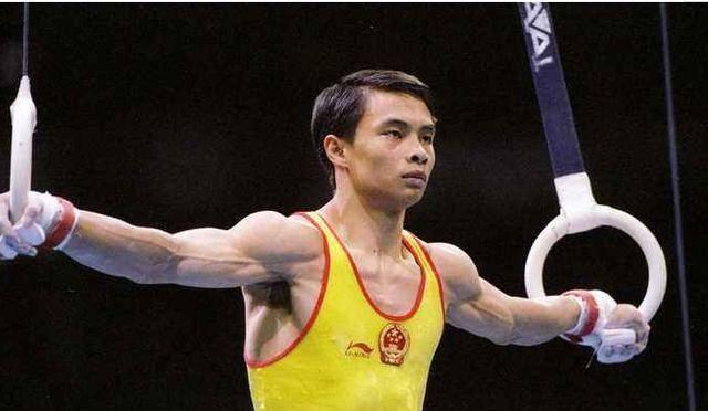 從“全能冠軍”到“億萬富商”，李小雙經歷了什麼？