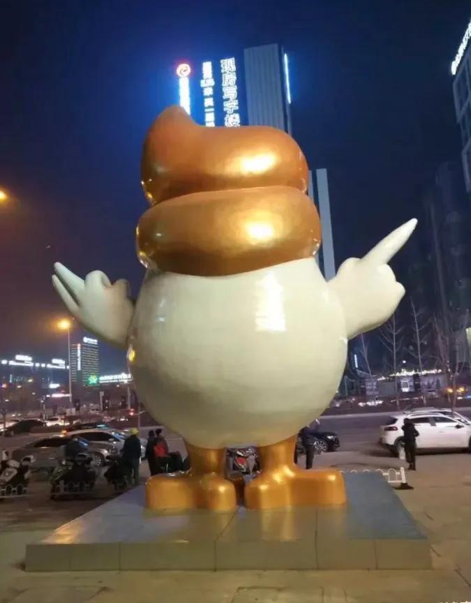 英國因新冠病毒變異取消聖誕，英政客發推稱「謝謝你，中國」