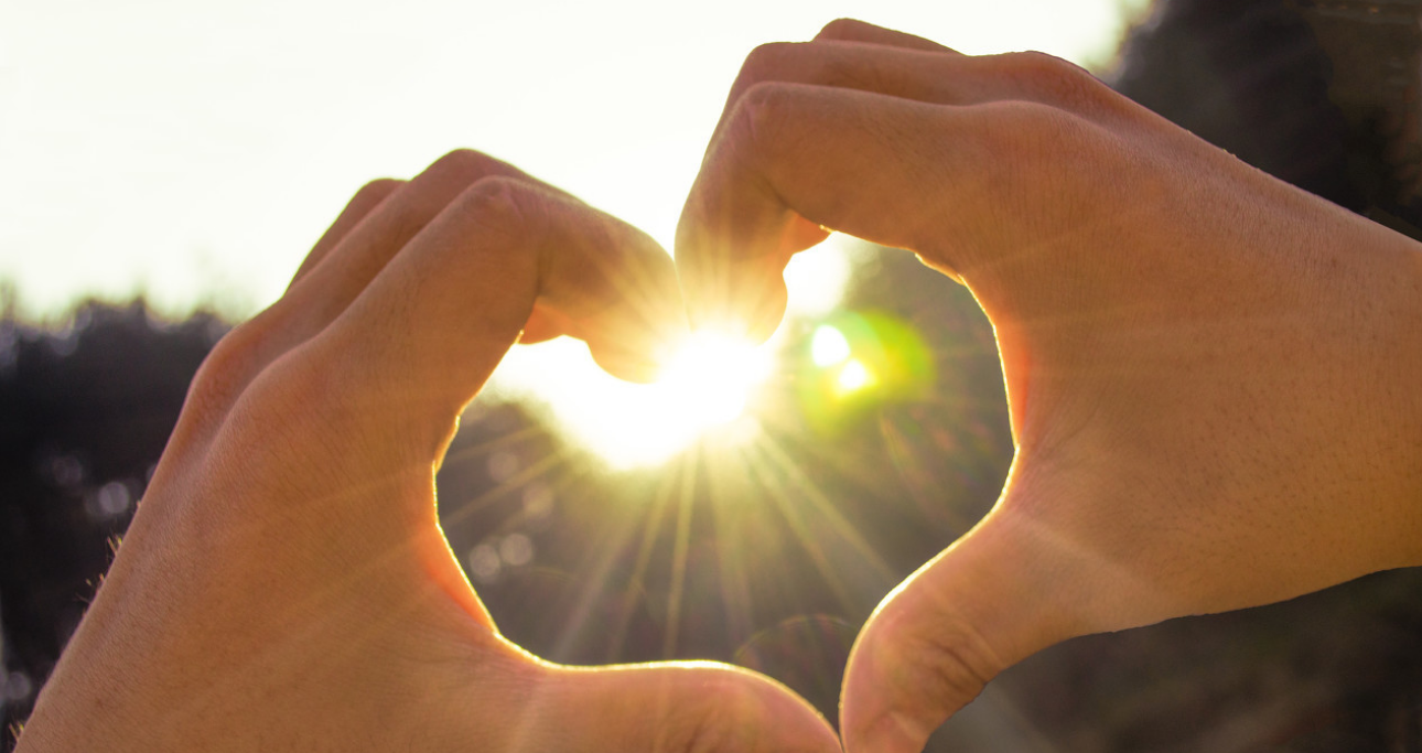 愿孩子在阳光下绽放笑容