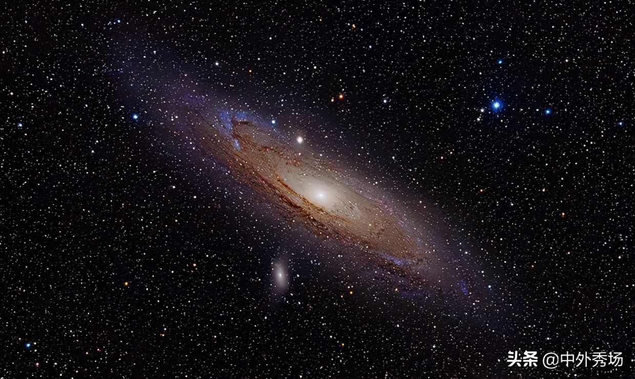 走完一光年，需要多長時間？