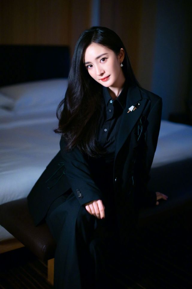 Yang Mi again contend commonweal star is chosen, atelier shares the United States to illuminate spit groove by vermicelli made from bean starch