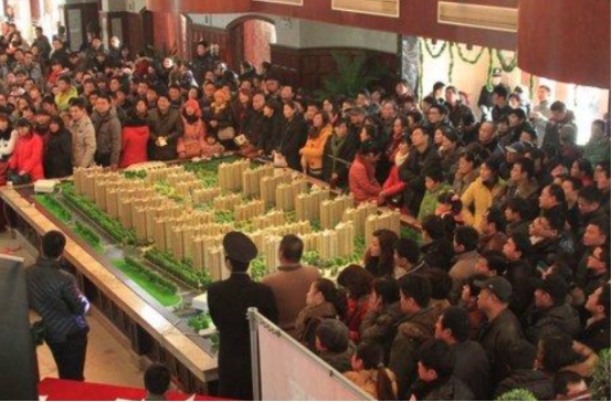 今年不买房，5年后是“亏”还是“赚”？李嘉诚的观点值得细品
